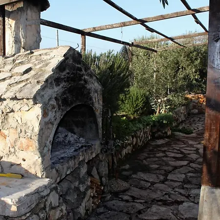 By The Sea Cove Pokrivenik, Hvar - 5224 Apartament *